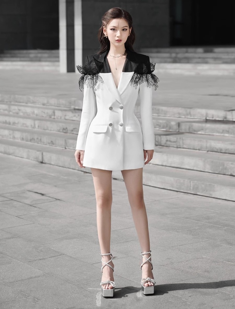 Pinched waist stereoscopic dress niche spring business suit