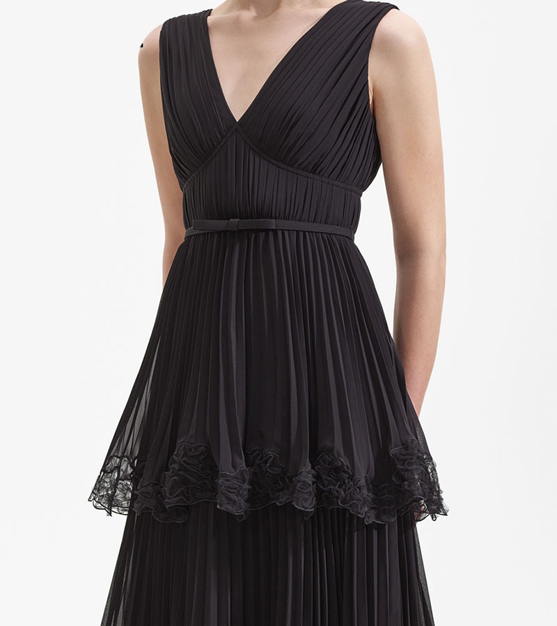 Hepburn style dress pinched waist long dress