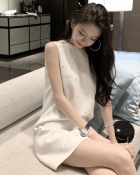 Black-white slim simple summer small fellow ladies dress