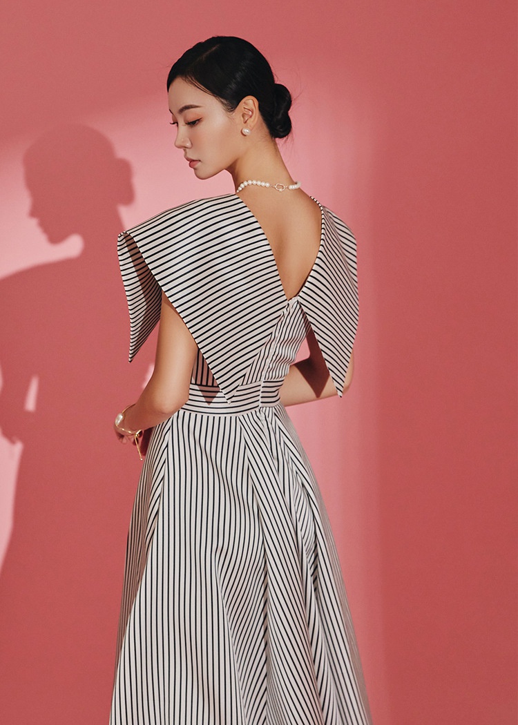 Stripe big skirt dress large lapel niche formal dress