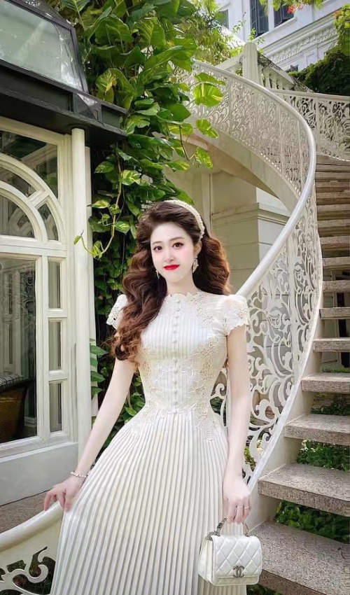 Temperament pinched waist pleated embroidery lace dress