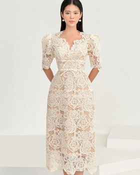 Short sleeve niche embroidery ladies slim lace dress