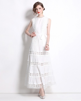 Hollow lace round neck formal dress elegant long sleeveless dress