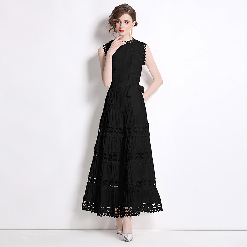 Hollow lace round neck formal dress elegant long sleeveless dress