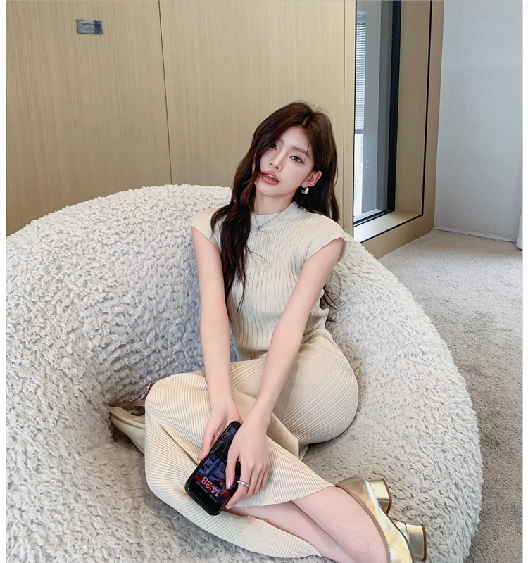 Temperament package hip niche knitted dress for women