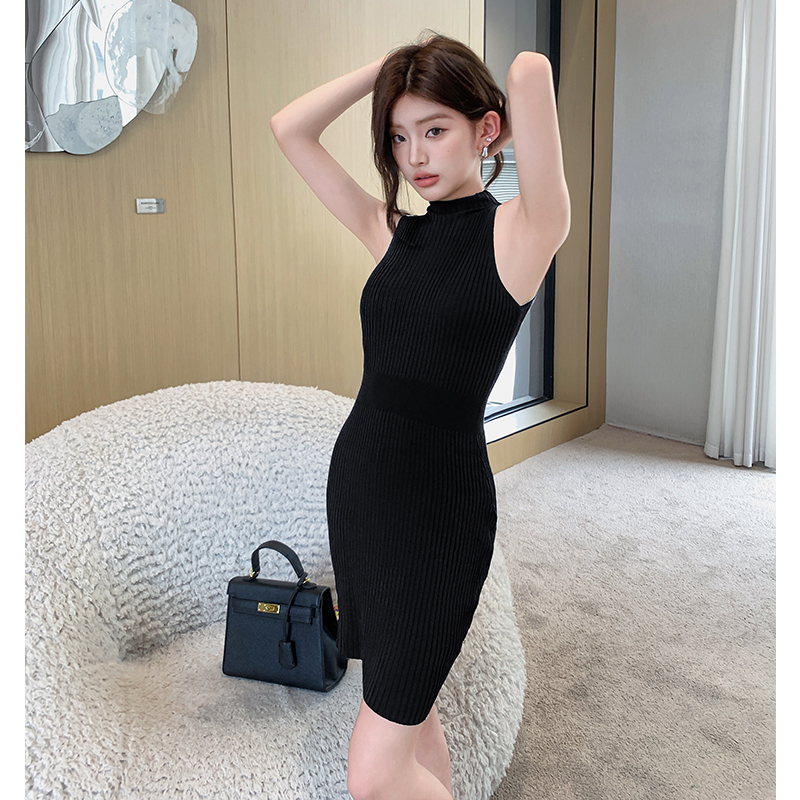 Package hip slim T-back summer dress for women