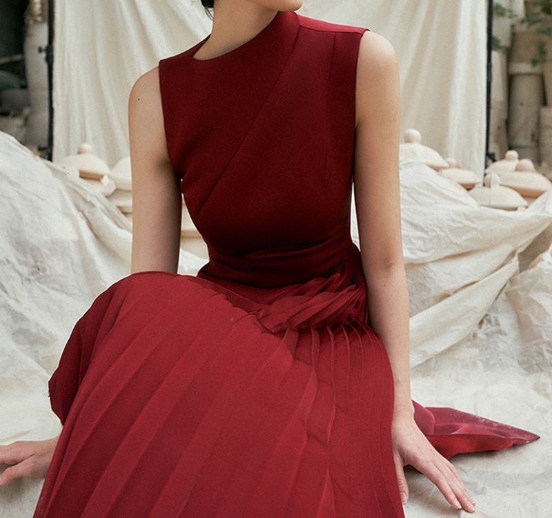 Wine-red winter evening dress spring irregular dress