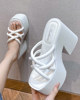 Trifle thick crust sandals thick high-heeled slippers