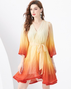 Mini wavy edge pleated trumpet sleeves V-neck dress