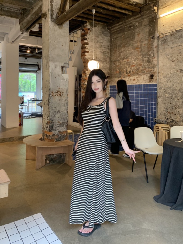 Sleeveless stripe long dress tender Casual dress