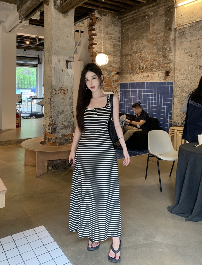 Sleeveless stripe long dress tender Casual dress