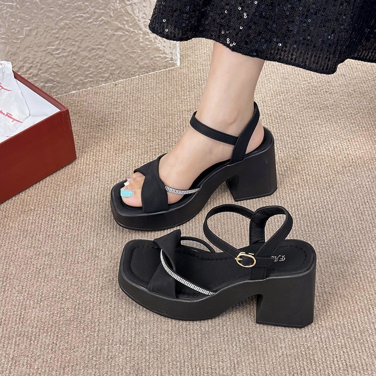 Lady high-heeled France style sandals for women