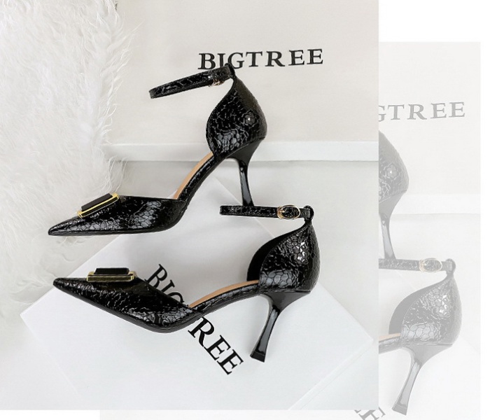 Metal buckles low sandals pointed hollow shoes for women