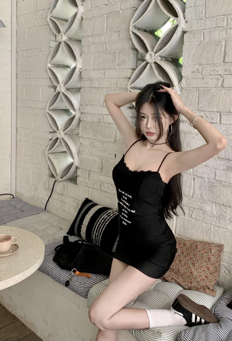 Spicegirl pinched waist sexy black sling dress