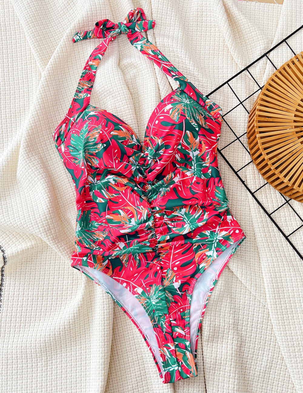 Conjoined halter bikini printing fold swimwear