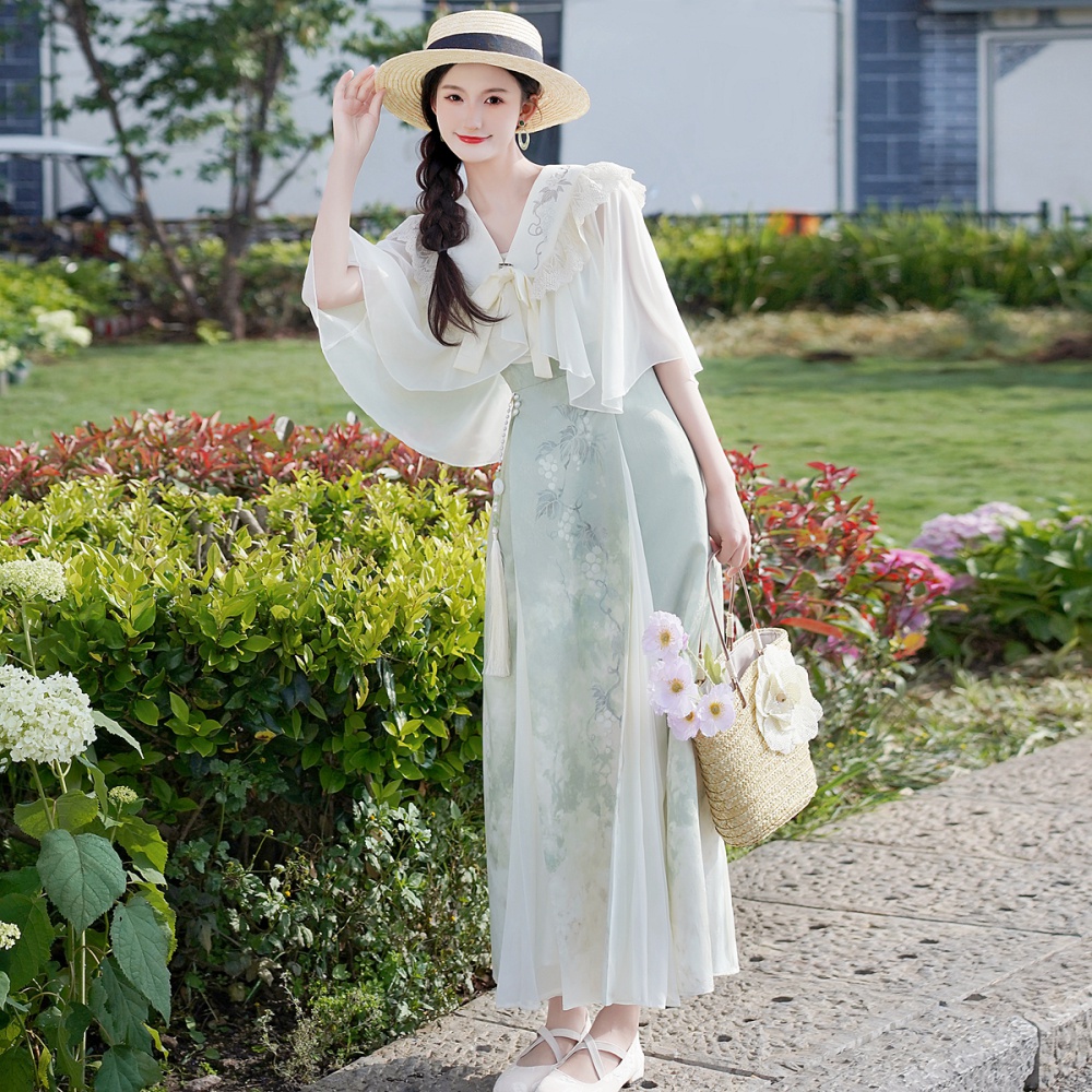 Thin spring and summer dress a set for women