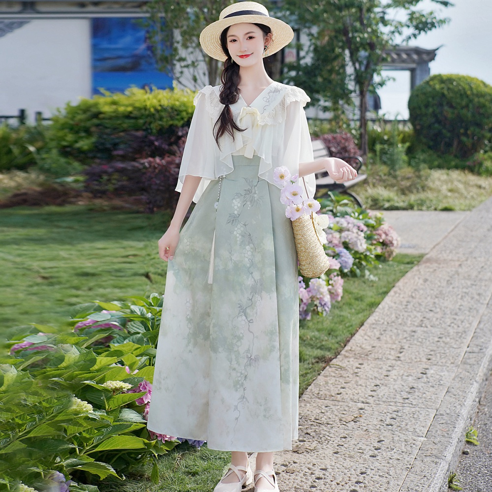 Thin spring and summer dress a set for women