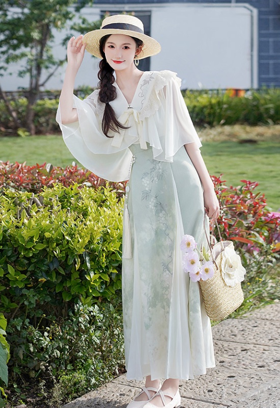 Thin spring and summer dress a set for women