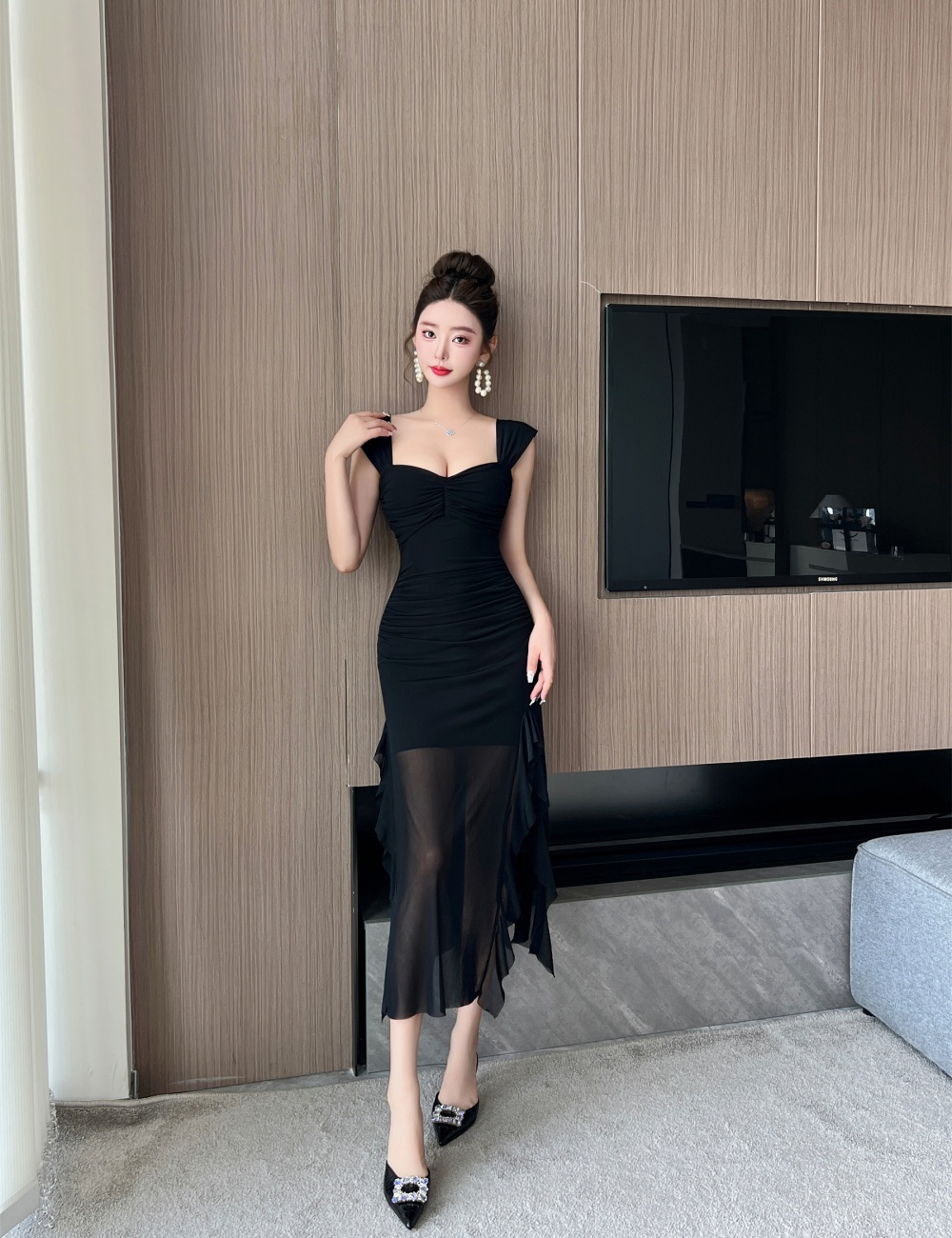 Chiffon flat shoulder enticement dress for women