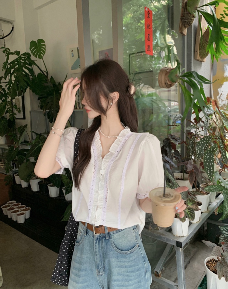 Temperament Korean style V-neck sweet shirt