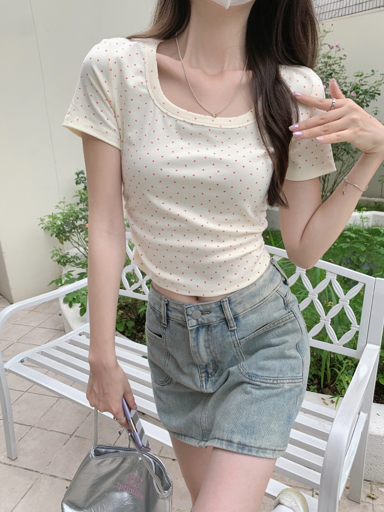 Summer U-neck enticement tops fold short T-shirt