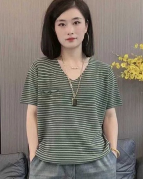 Loose middle-aged Casual sweater V-neck thin stripe tops