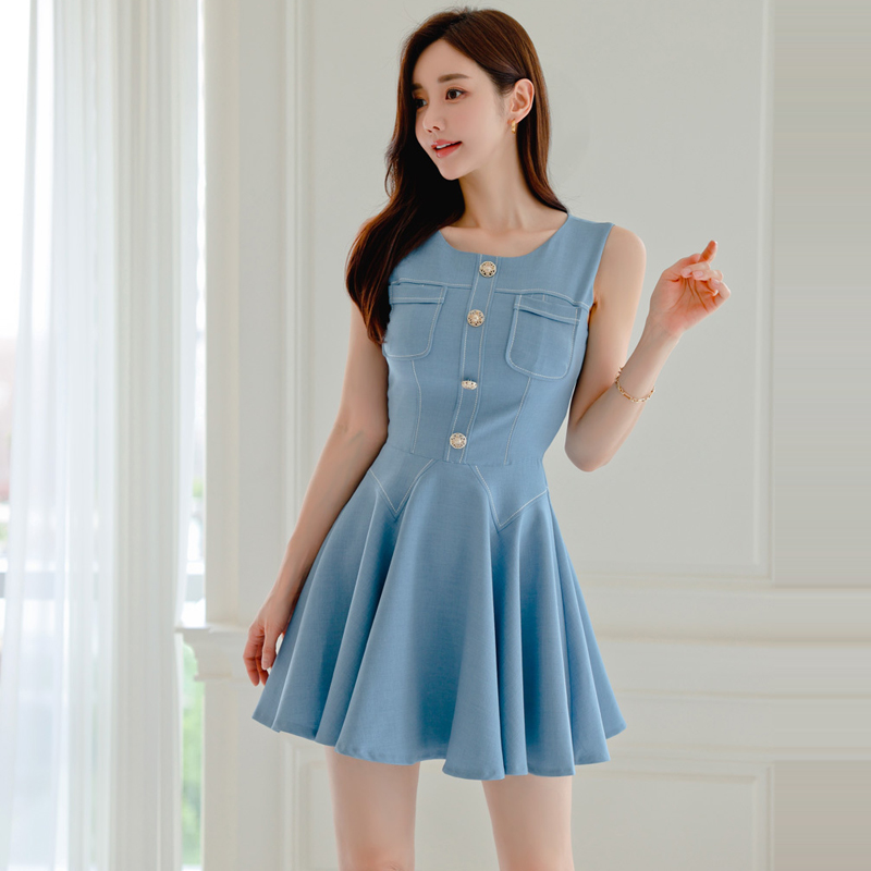 Pinched waist slim small hem fashion sleeveless dress