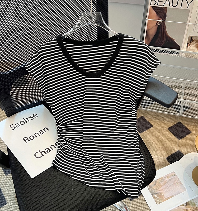 Wears outside Korean style T-shirt stripe vest for women