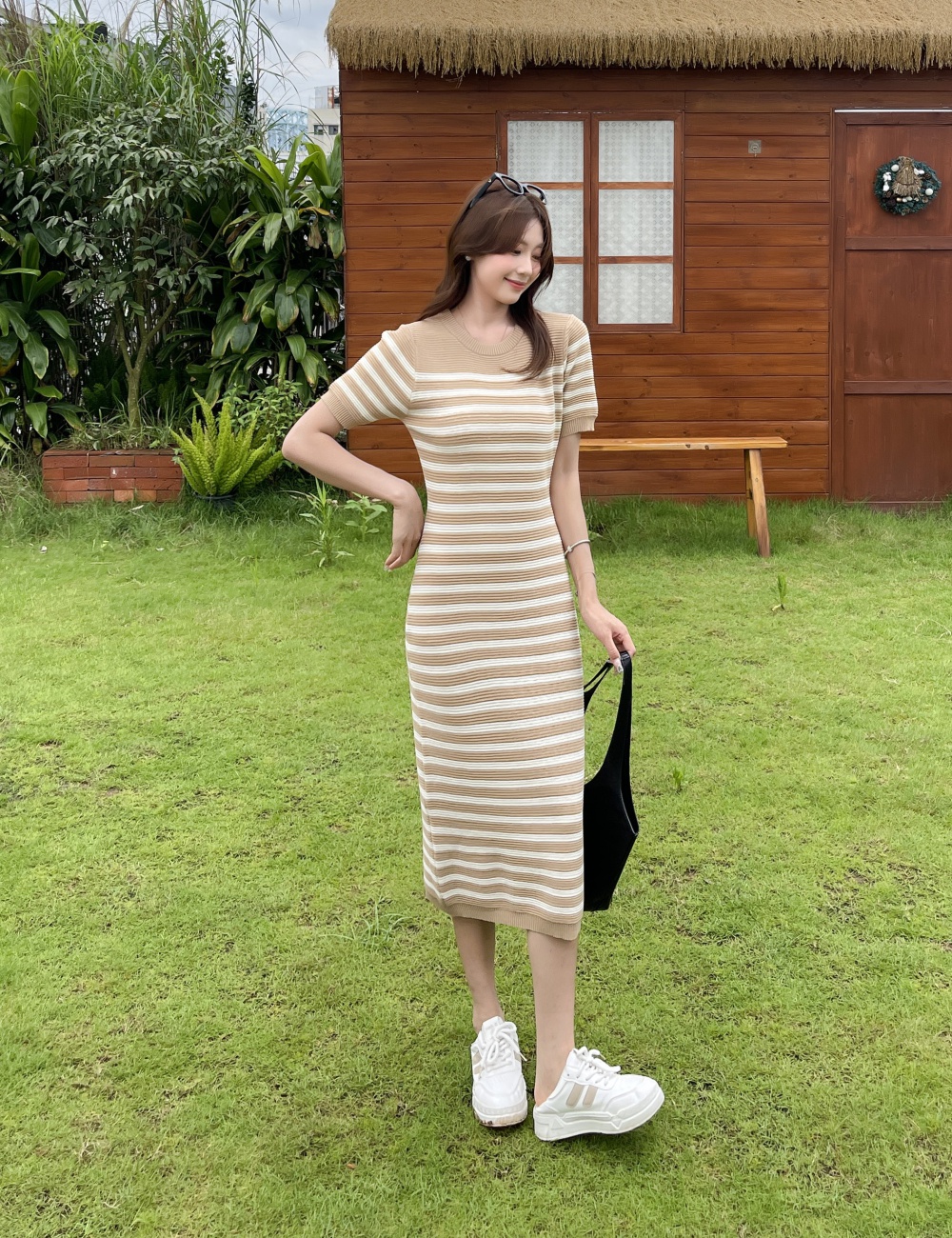 Slim pinched waist stripe knitted short sleeve dress