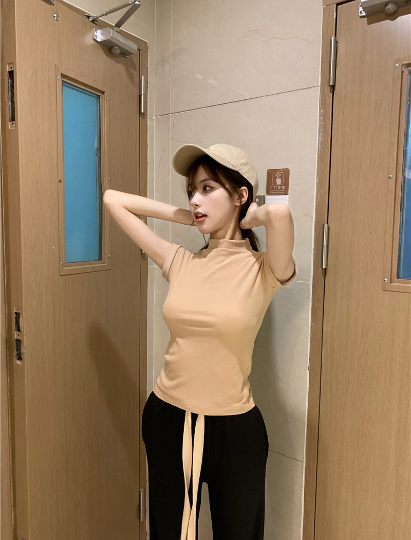 Korean style half high collar T-shirt sleeveless vest for women