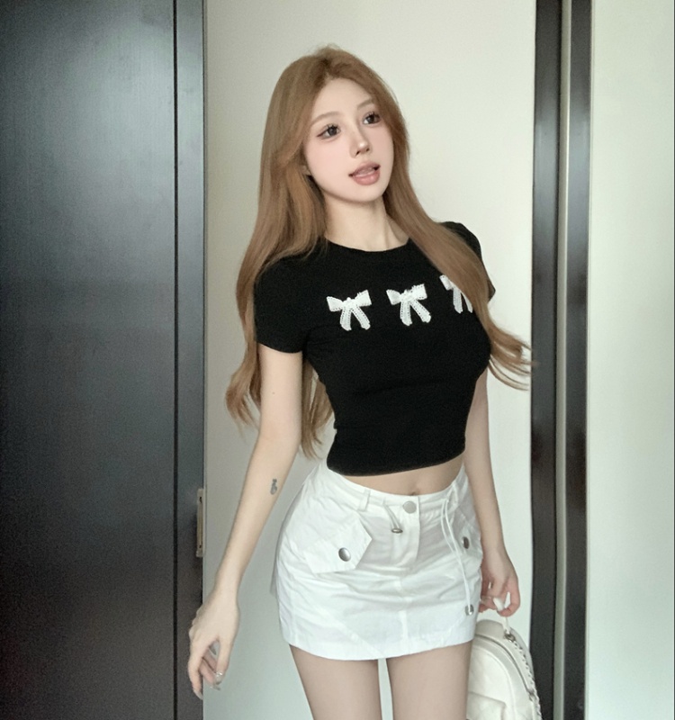 Round neck bow embroidery T-shirt slim short sleeve tops