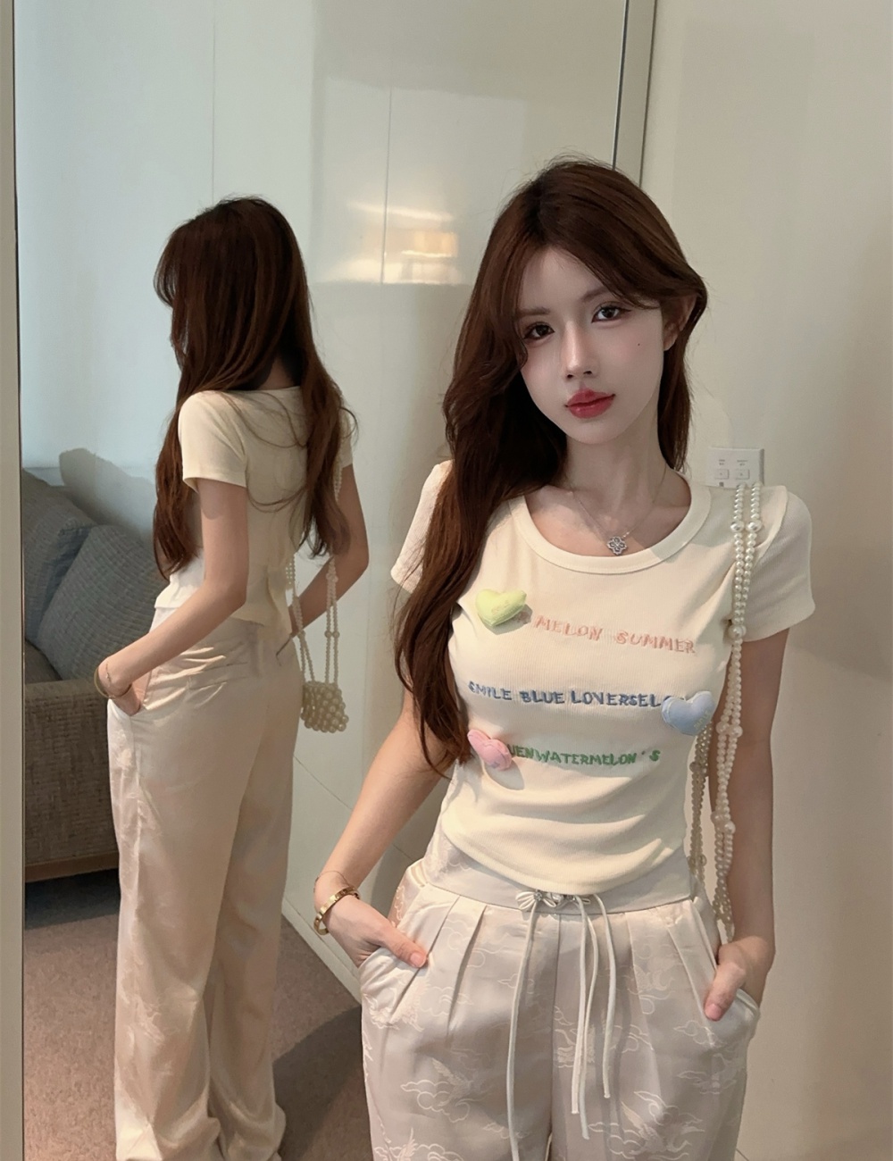 Show young sweet letters short sleeve slim round neck T-shirt