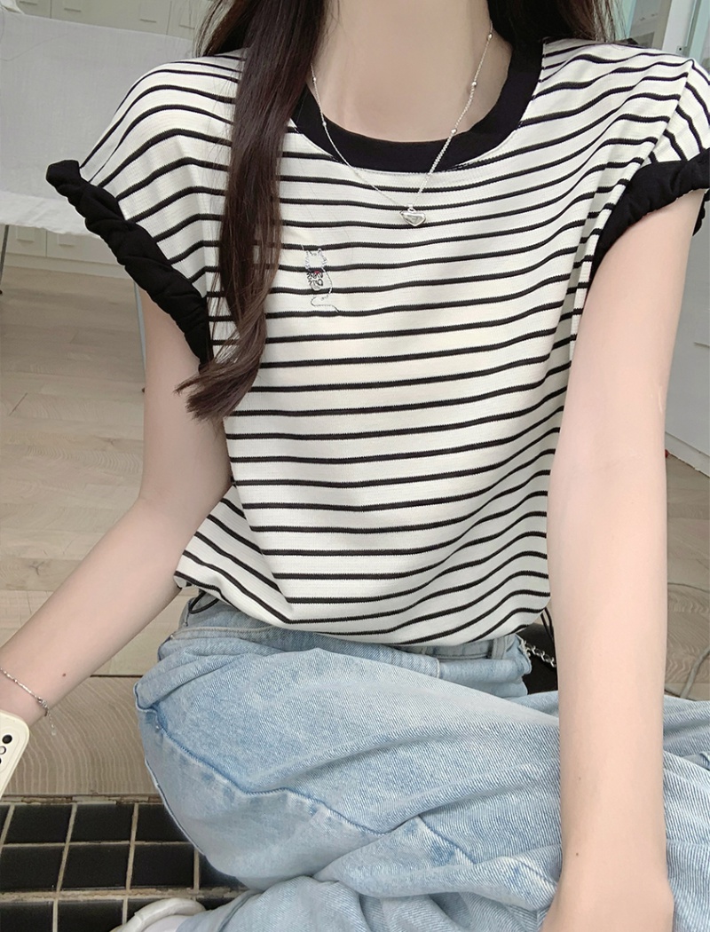 Round neck embroidery tops short sleeve T-shirt