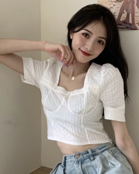 Show young puff sleeve short square collar fold tops