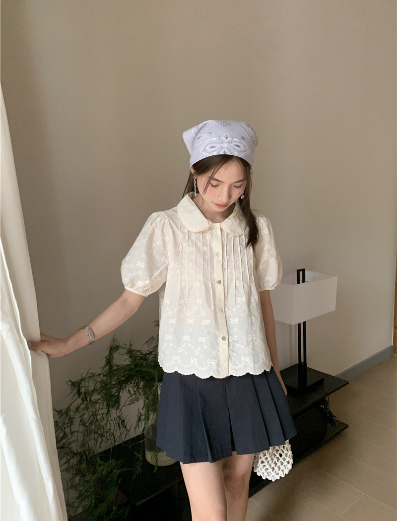 Short sleeve embroidery loose Korean style shirt