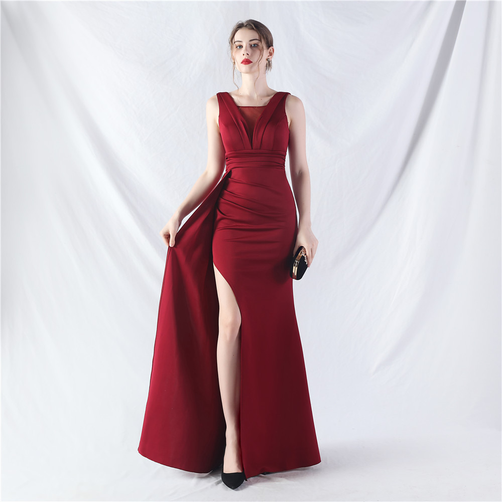 Creased color evening dress