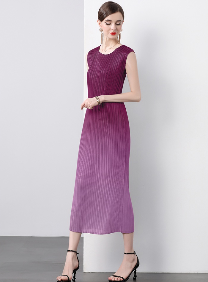 Niche slim Pleats Please straight art all-match fold dress