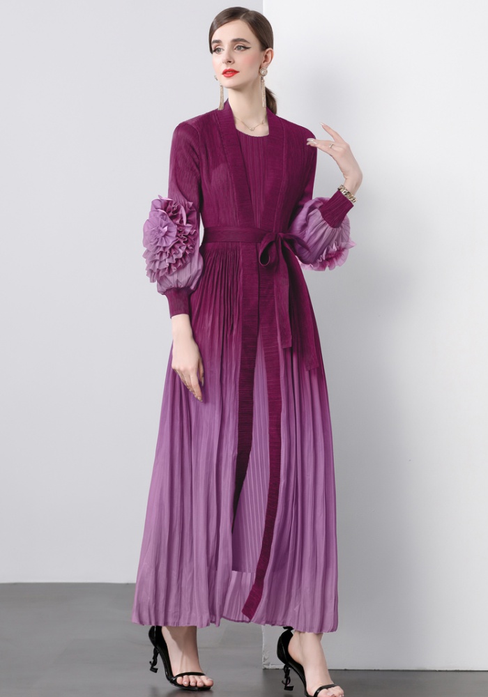 Disk flowers gradient coat Pleats Please frenum dress