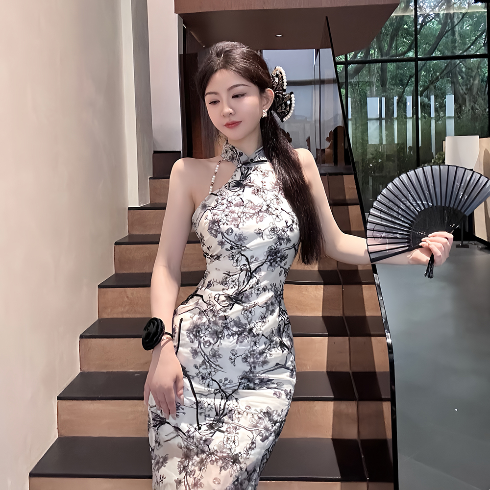 Embroidery slim dress retro long cheongsam