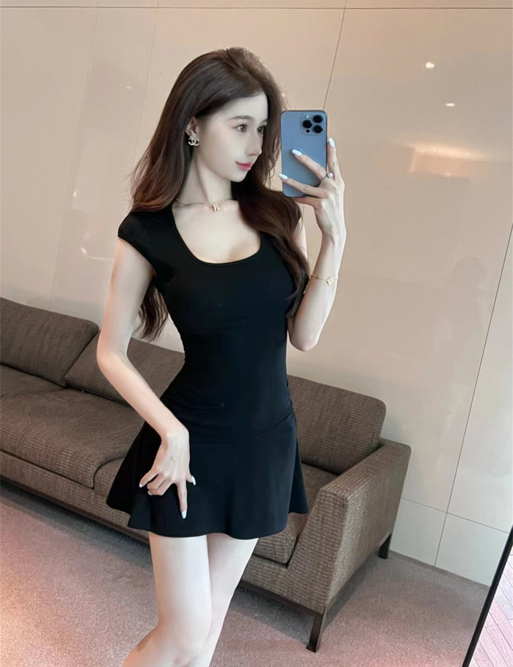 Short sexy short sleeve pinched waist dress for women