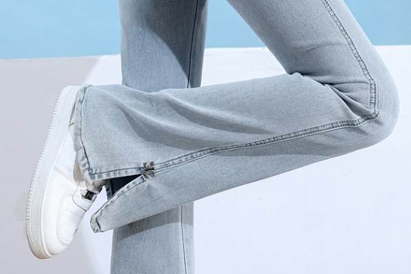 Elasticity slim jeans split light-blue pants