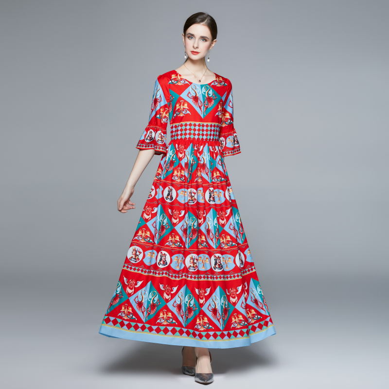 Temperament long long dress Bohemian style dress