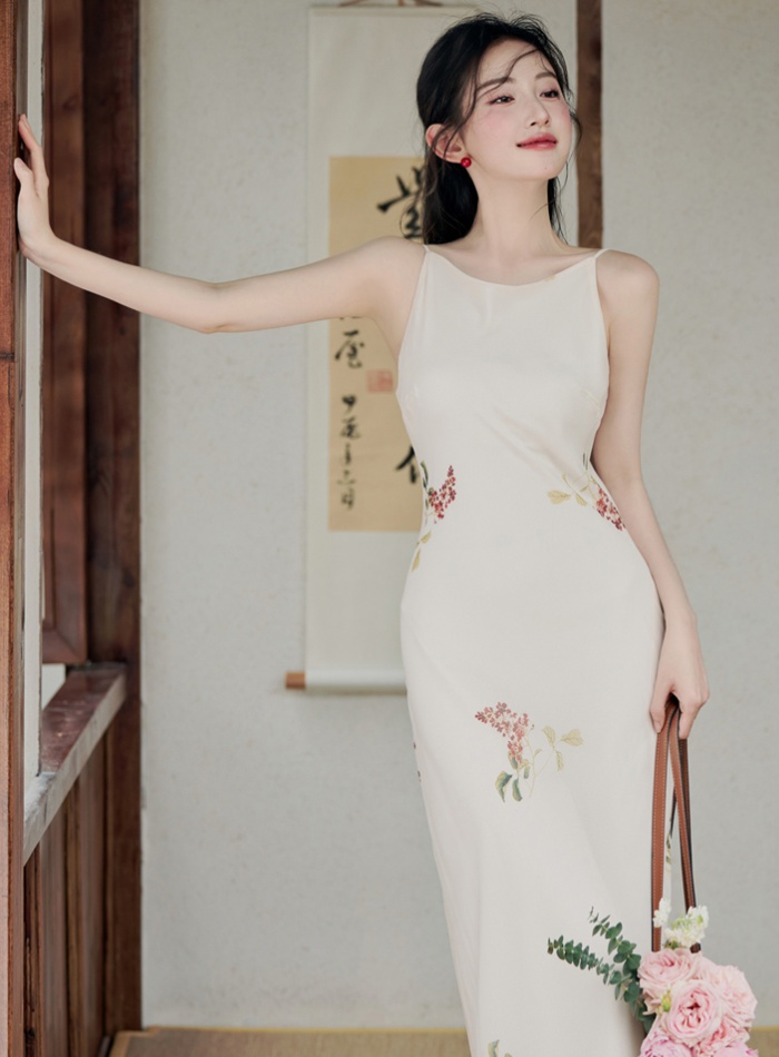 Elegant noble sling white tender dress for women