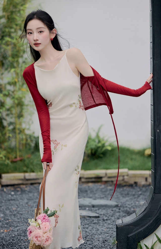 Elegant noble sling white tender dress for women