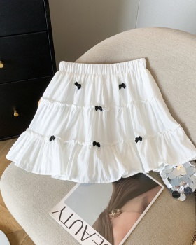 Thick and disorderly maiden skirt white short skirt
