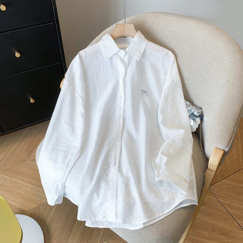 Embroidery simple sunscreen shirts pure lapel coat