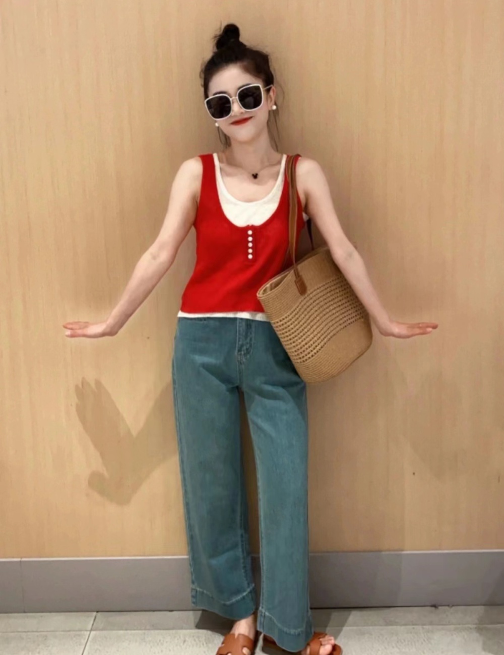 Niche red Pseudo-two vest ice silk thin T-shirt for women