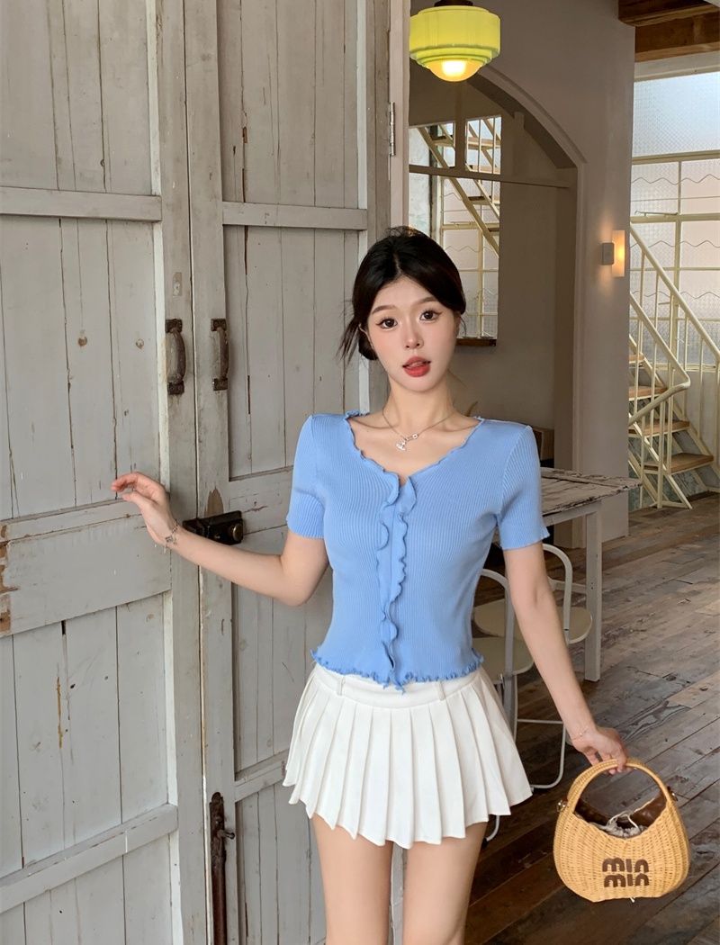 Short sleeve slim niche knitted wood ear split V-neck tops