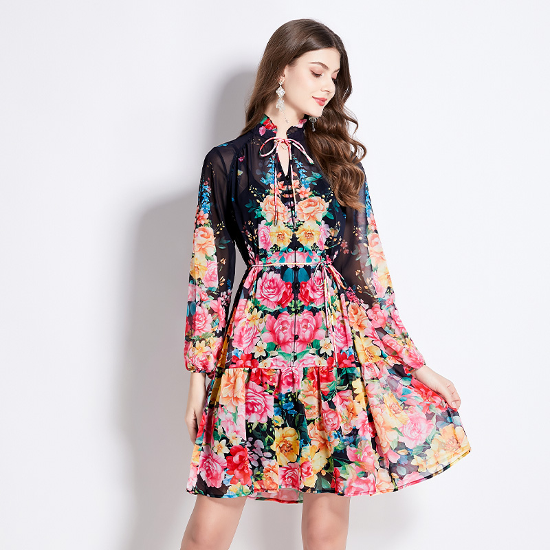 Flowers lantern sleeve wood ear printing spring fresh dress