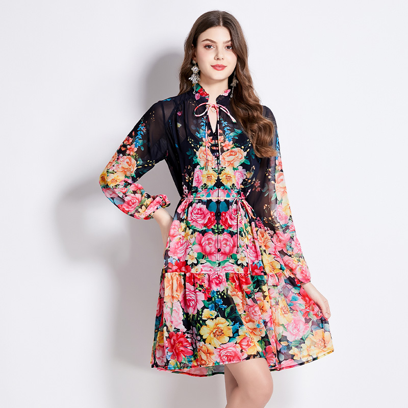 Flowers lantern sleeve wood ear printing spring fresh dress